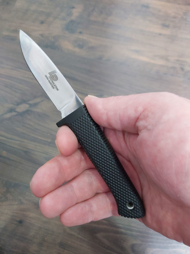 Cold Steel Pendleton Mini Hunter in the hand Cold Steel Pendleton Mini Hunter in the hand