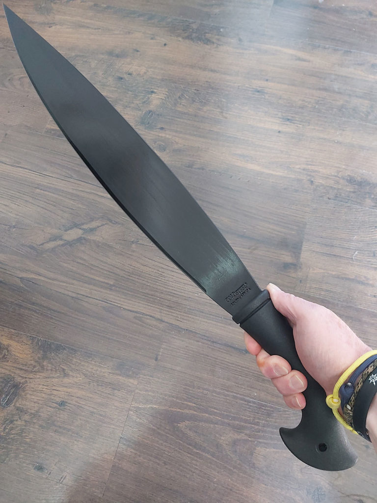 Cold Steel Barong Machete in the hand Cold Steel Barong Machete in the hand