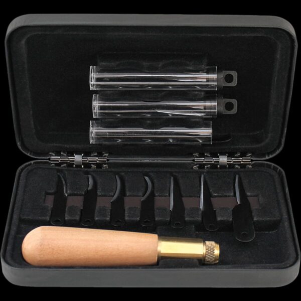 Uncle Henry Deluxe Wood Carving Kit - Image 3