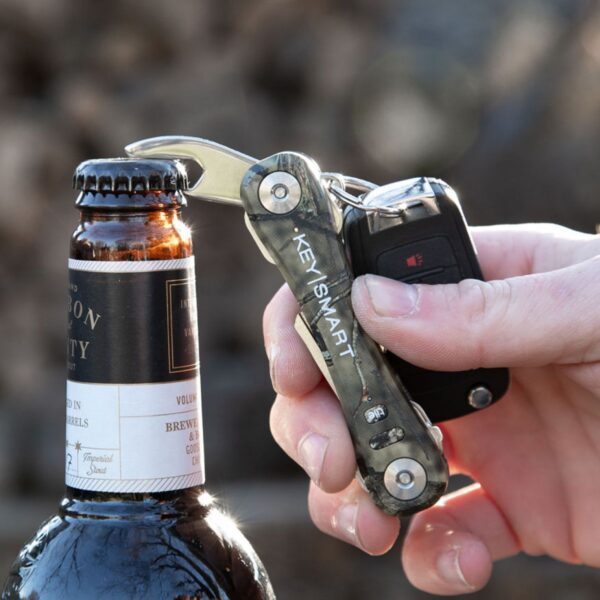 KeySmart Pro | Compact Key Holder with Tile Smart Location (Up to 10 Keys, Mossy Oak) - Image 4