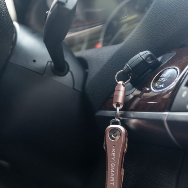 KeySmart Mag Connect | Magnetic Quick Connect, Rose Gold - Image 2
