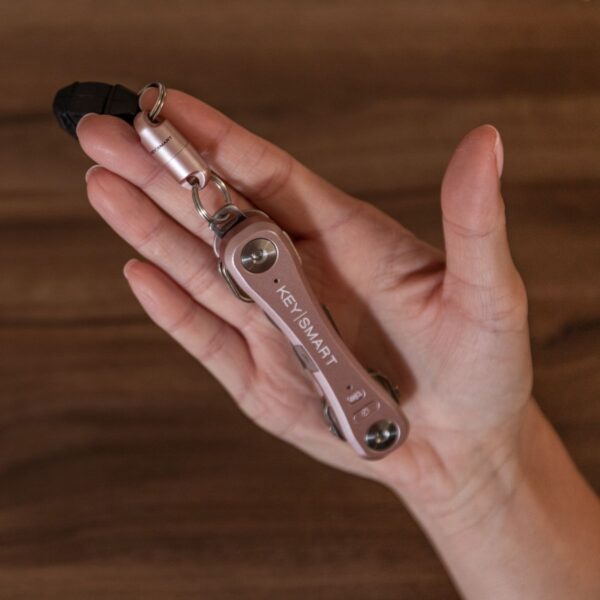 KeySmart Mag Connect | Magnetic Quick Connect, Rose Gold - Image 5