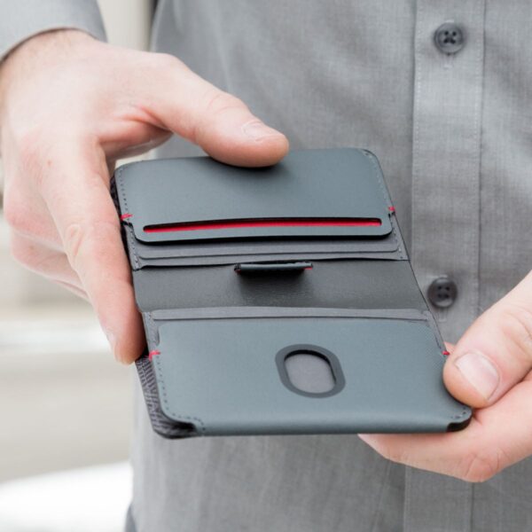 KeySmart Urban Bi-Fold Wallet (Grey EXT / Black INT) - Image 8
