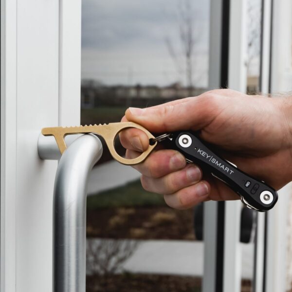 KeySmart CleanKey Antimicrobial Hand Tool Keychain - Image 7