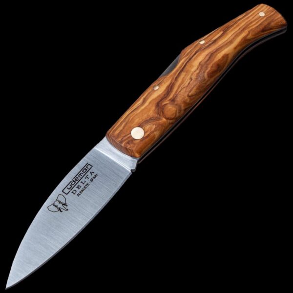Cudeman Delta Olive Wood w/Sheath