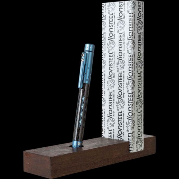 lionSTEEL Nyala Pen - Carbon Fibre / Blue Matte - Image 3