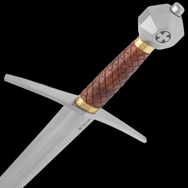 United Cutlery HONSHU HISTORIC FORGED TEMPLAR SWORD WOODEN GRIP - Image 3