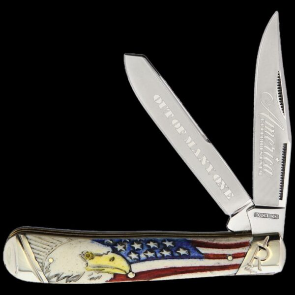 Rough Ryder America Carved Bone Trapper