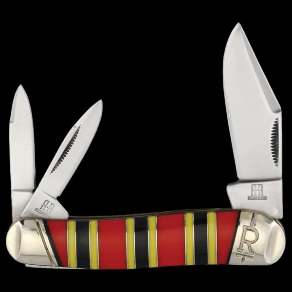 Rough Ryder Coral Snake Whittler