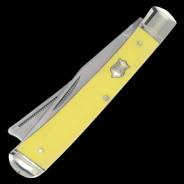 Rough Ryder Yellow Composition Razor Trapper - Image 2