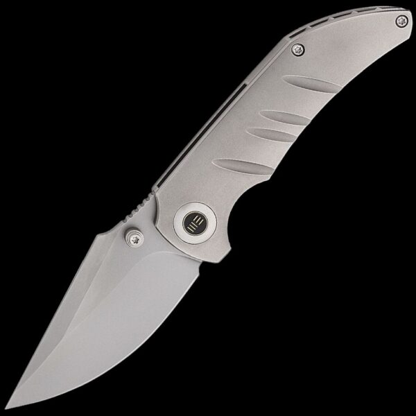 We Knife Riff-Raff Bead Blasted Titanium Handle