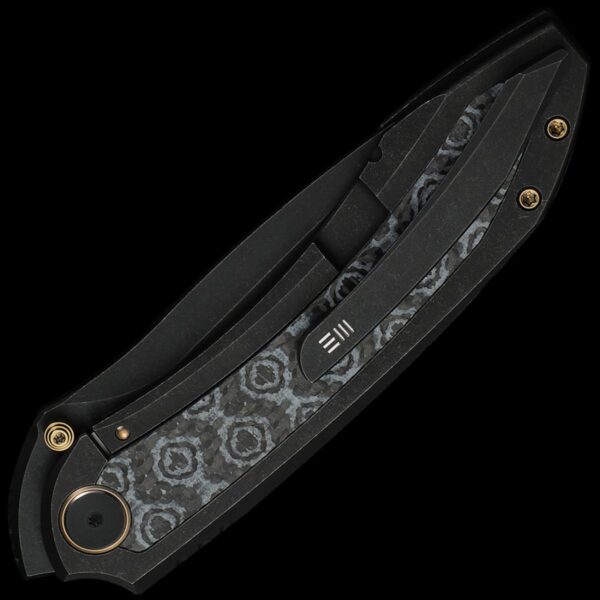 We Knife Winsome 3.74" - G10 and Rose Pattern Carbon Fiber Handle - Image 2