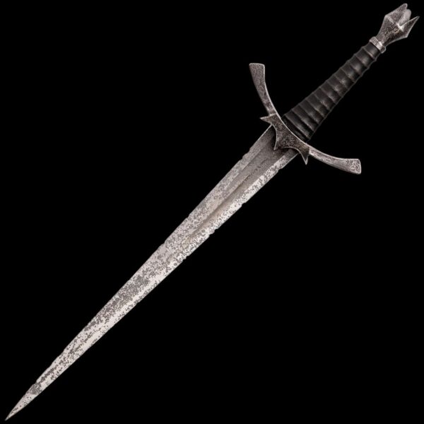 United Cutlery Officially Licensed Morgul Dagger with Plaque from The Hobbit