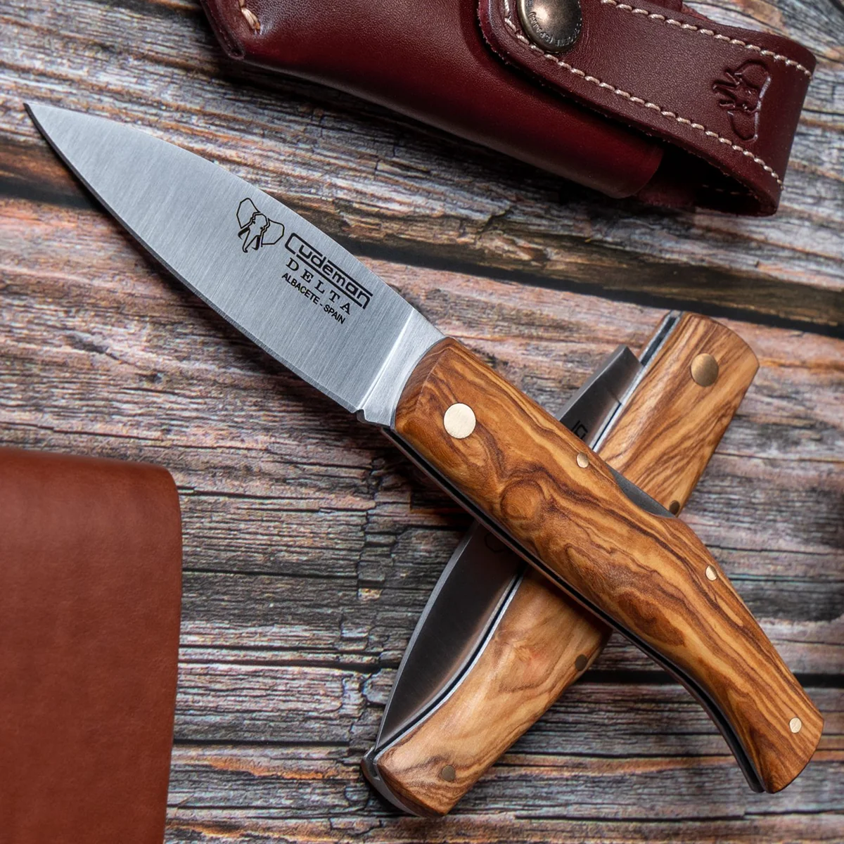 Cudeman Delta Olive Wood w/Sheath - Image 2
