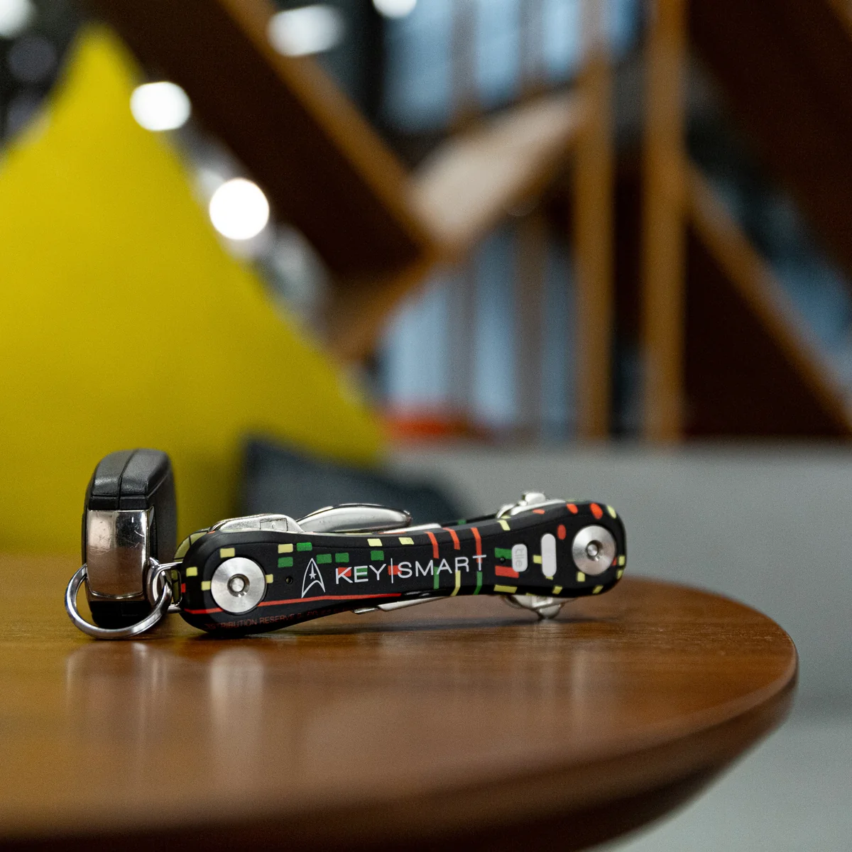 KeySmart Pro | Compact Key Holder with Tile Smart Location (Up to 14 Keys, Star Trek The Original Series) - Image 5