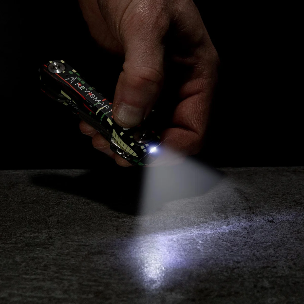 KeySmart Pro | Compact Key Holder with Tile Smart Location (Up to 14 Keys, Star Trek The Original Series) - Image 8