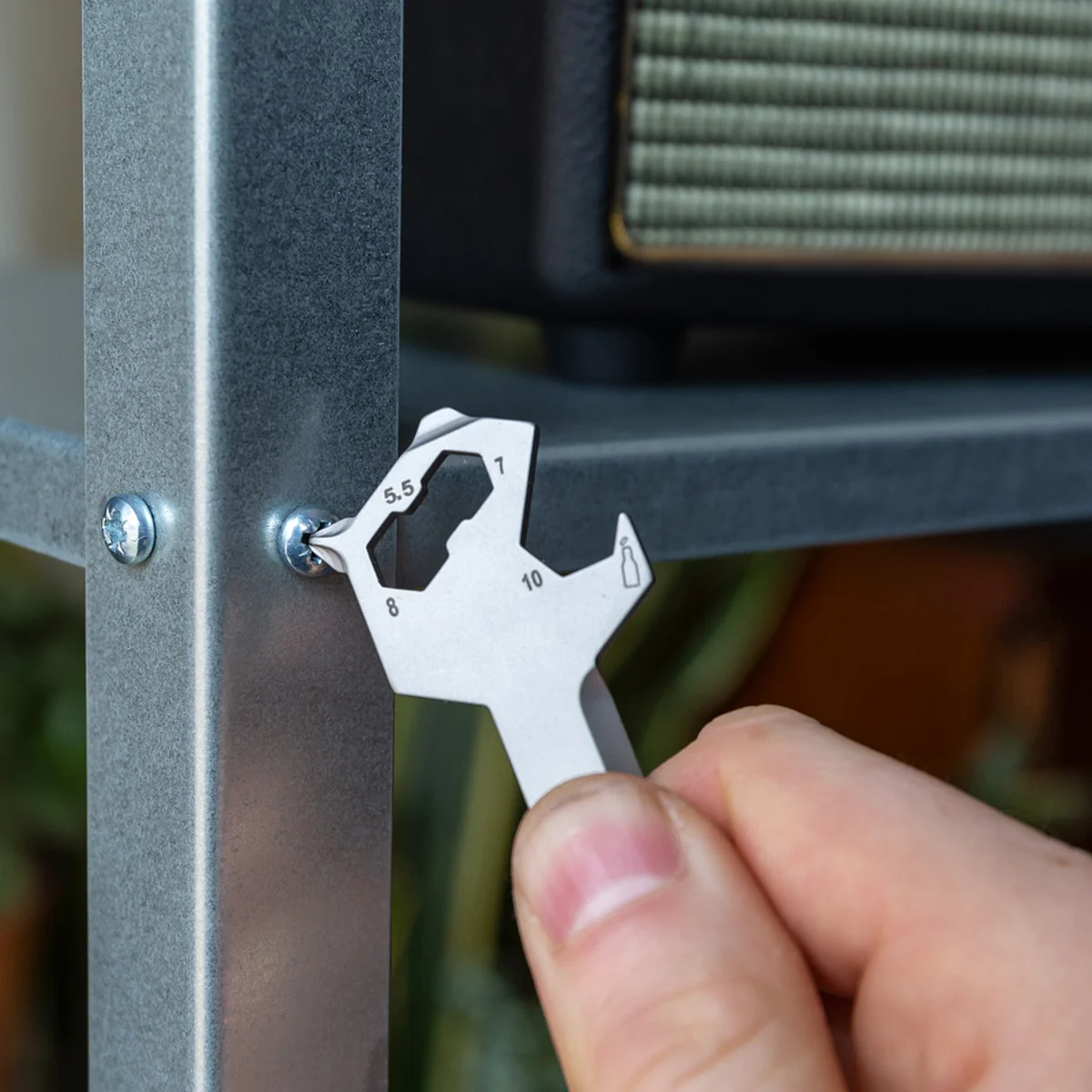 KeySmart Alltul Multitool Animal Series | Stainless Steel | Wolf - Image 3