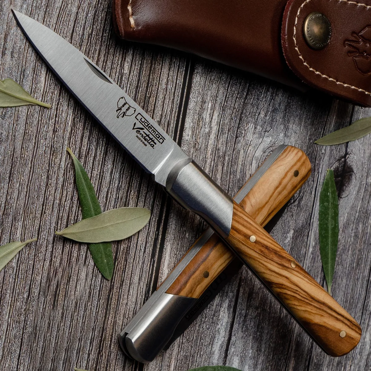 Cudeman 3.5" Olive Wood Pocket Knife with Sheath - Image 2