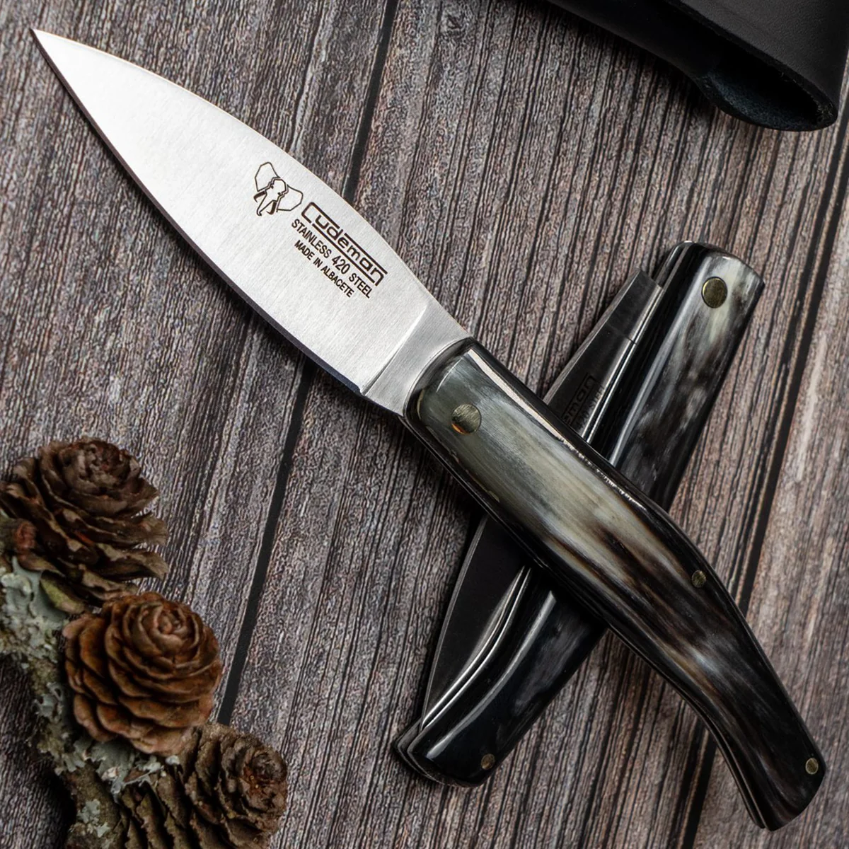 Cudeman Small Bull Horn Folding Knife with Sheath - Image 2