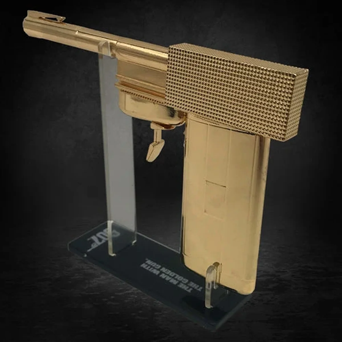 Factory Entertainment James Bond - Golden Gun Scaled Prop Replica - Image 4