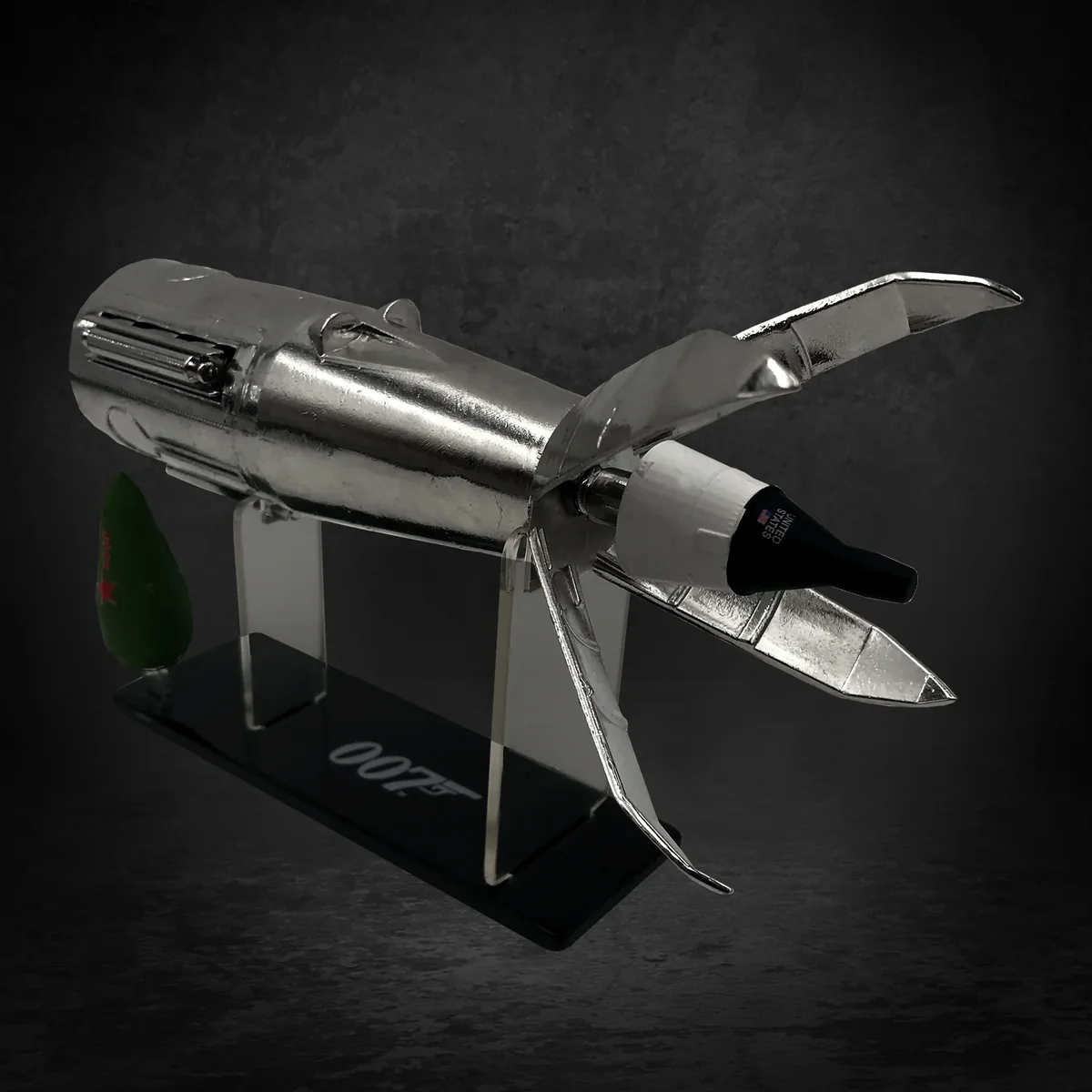 Factory Entertainment James Bond - Bird One Scaled Prop Replica - Image 3