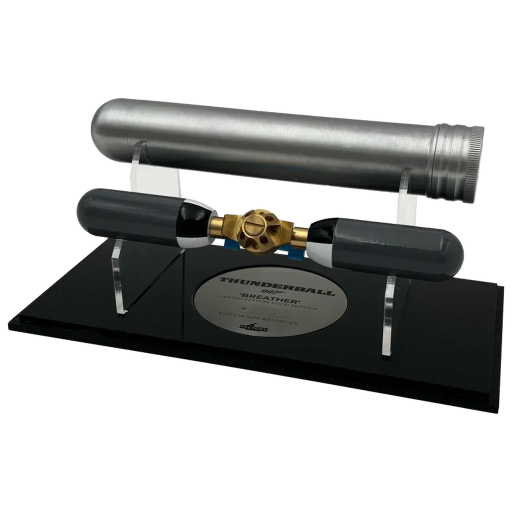 Factory Entertainment James Bond -Thunderball Breather Limited Edition Prop Replica