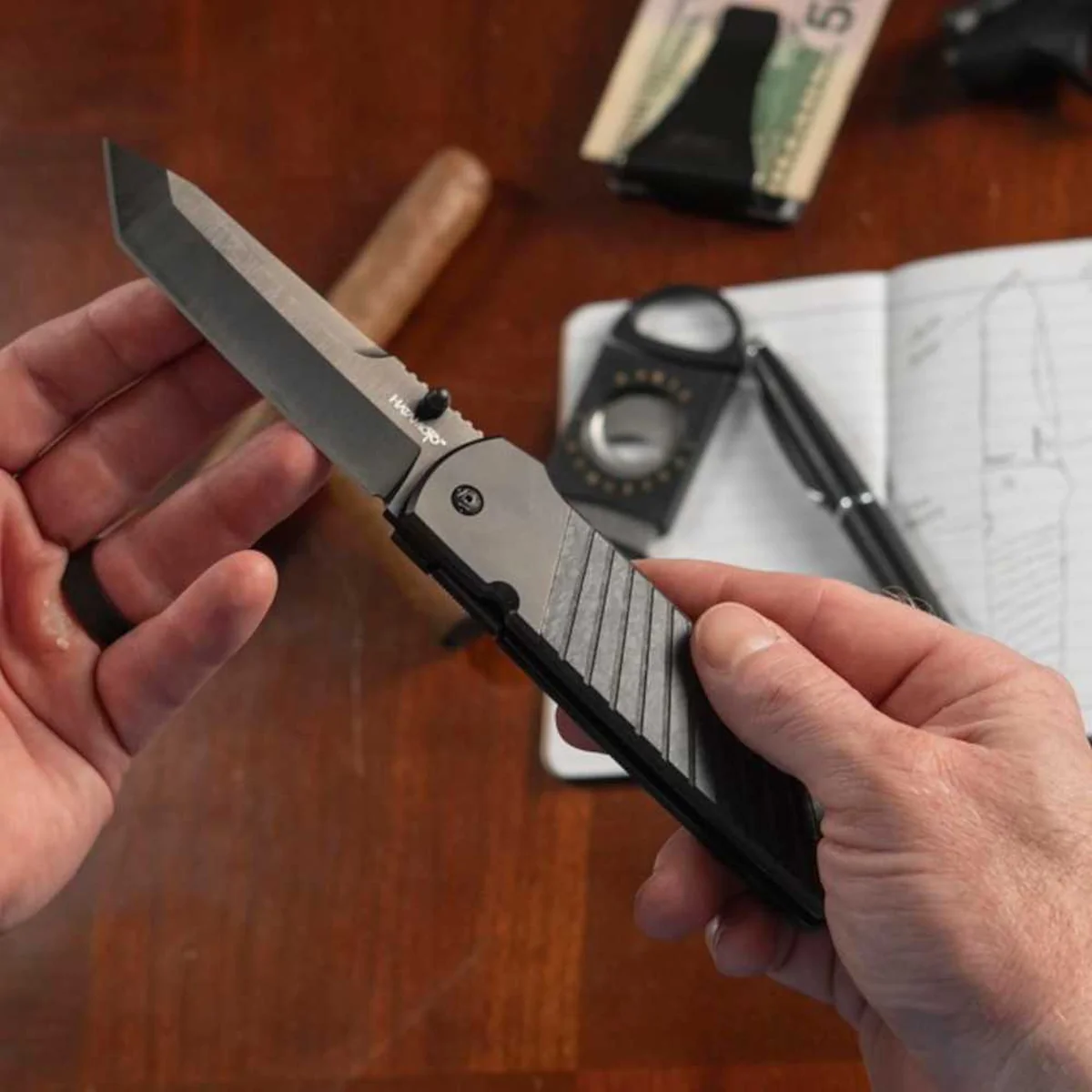 Cold Steel 60 Series Hatamoto Liner Lock Knife - Black Carbon Fiber - Image 7