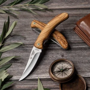 Alternative view of Cudeman Cazorla Olive Wood