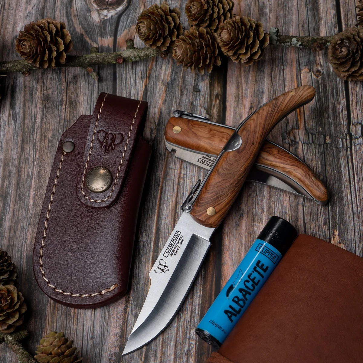 Cudeman Classic Albacetena Folding Knife with Sheath - Image 4
