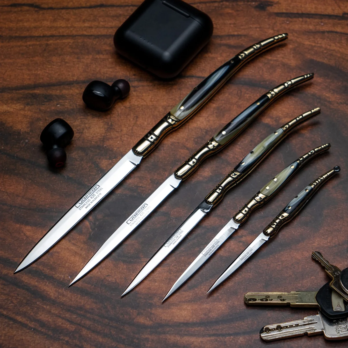 Cudeman Small Bull Horn Stiletto Pocket Knife - Image 2