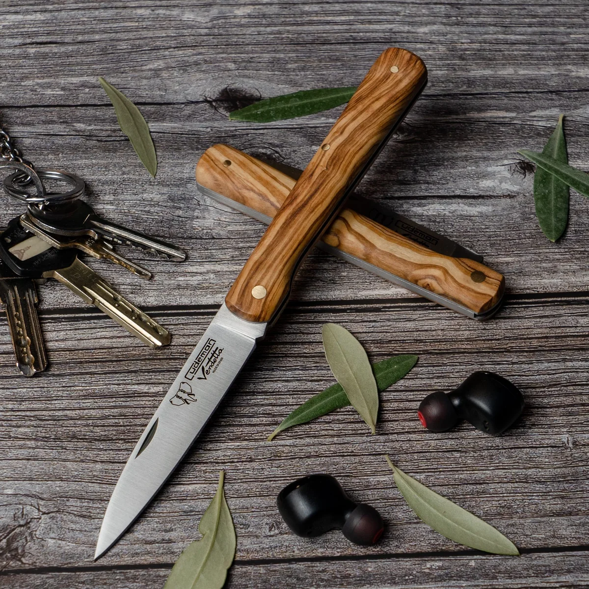 Cudeman Stilleto Pocket Knife with Olive Wood handle 408-L - Image 2