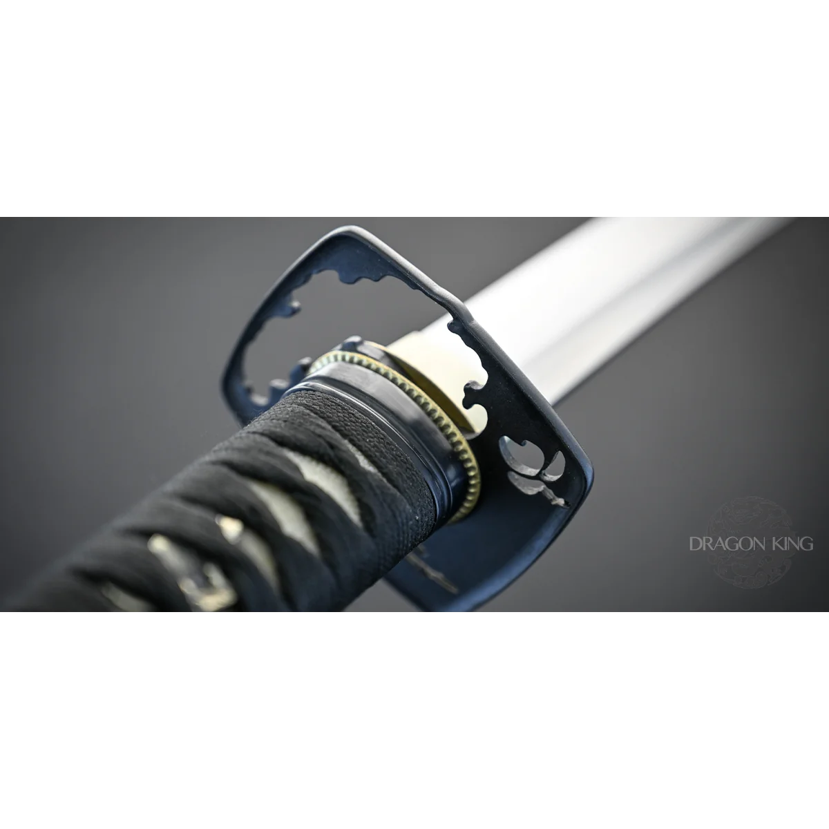 Dragon King Summer Lotus Katana - Image 6