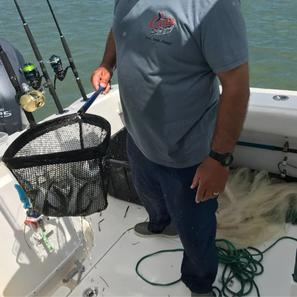 Cuda 29" Baitwell Net - Image 8